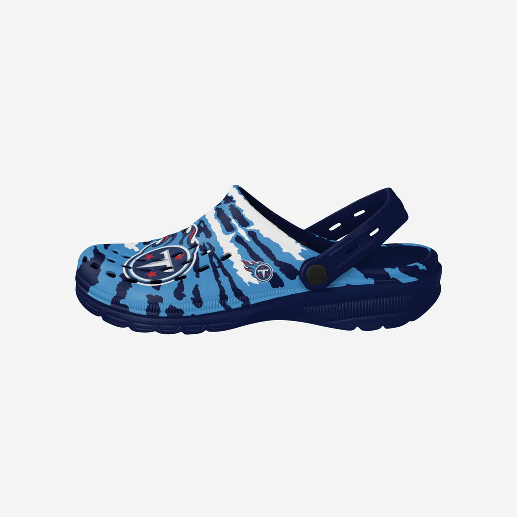 Tennessee Titans Tie-Dye Clog With Strap FOCO S - FOCO.com
