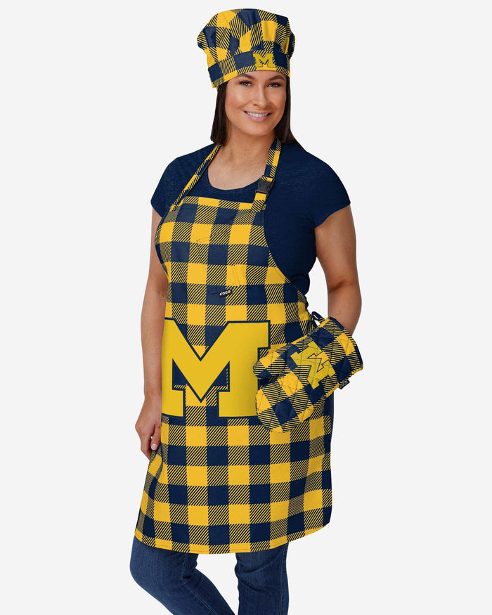 Michigan Wolverines Plaid Apron FOCO - FOCO.com