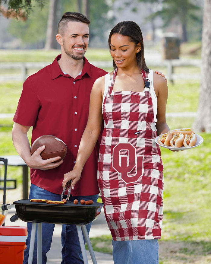 Oklahoma Sooners Plaid Apron FOCO - FOCO.com