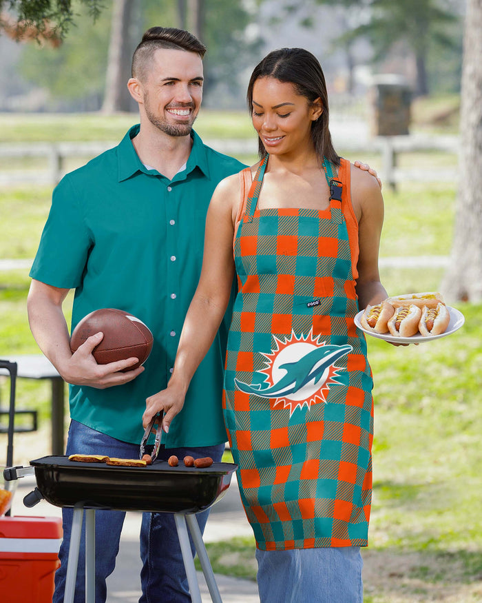 Miami Dolphins Plaid Apron FOCO - FOCO.com