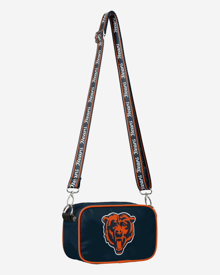 Chicago Bears Team Logo Crossbody Bag FOCO - FOCO.com