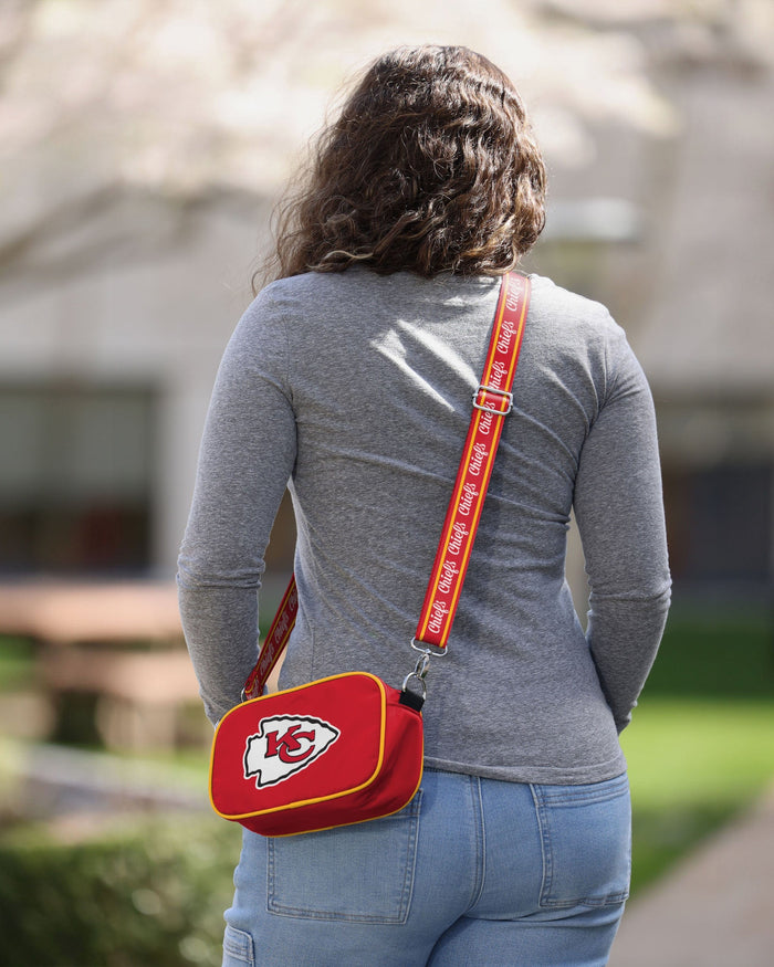 Kansas City Chiefs Team Logo Crossbody Bag FOCO - FOCO.com