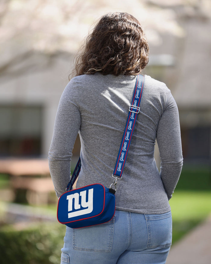 New York Giants Team Logo Crossbody Bag FOCO - FOCO.com