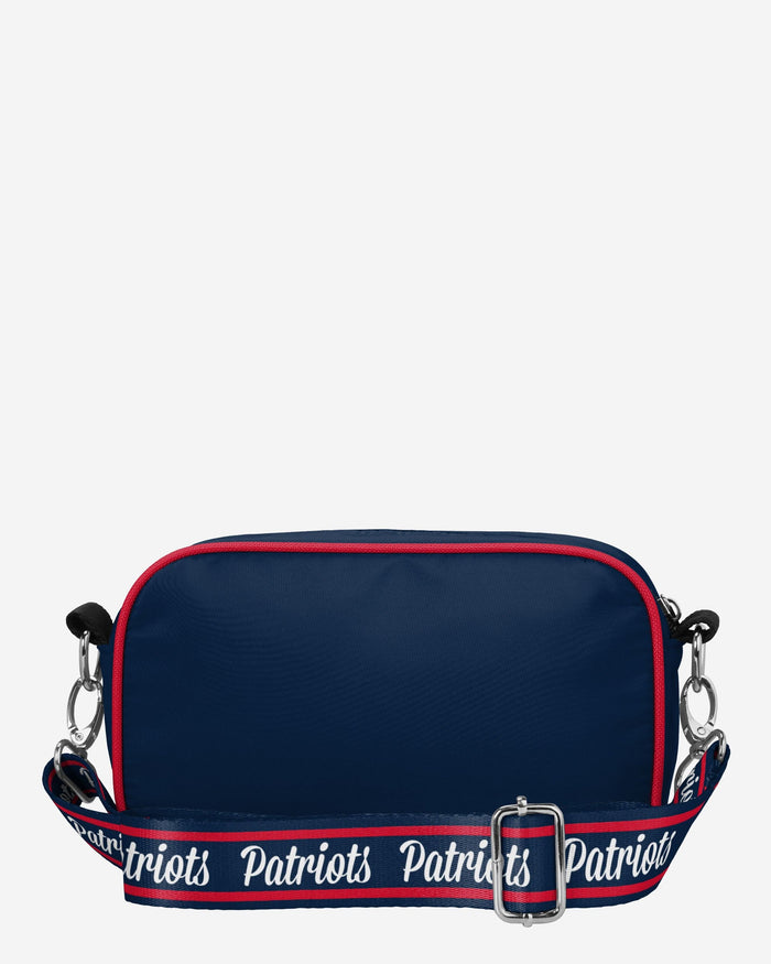 New England Patriots Team Logo Crossbody Bag FOCO - FOCO.com