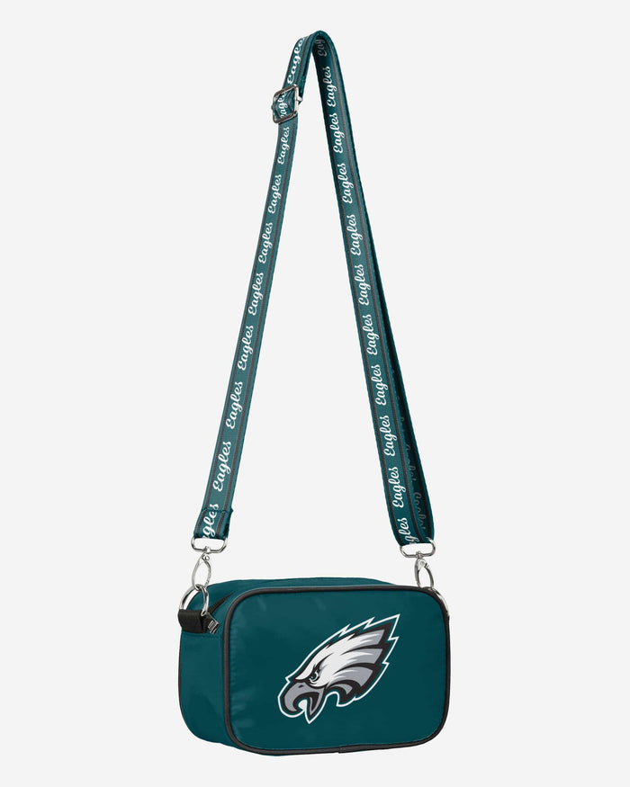 Philadelphia Eagles Team Logo Crossbody Bag FOCO - FOCO.com