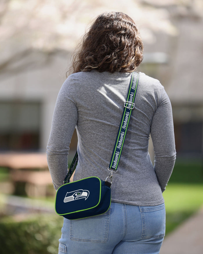 Seattle Seahawks Team Logo Crossbody Bag FOCO - FOCO.com