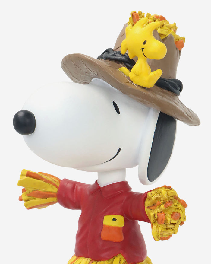 Snoopy Peanuts Halloween Scarecrow Bobblehead FOCO - FOCO.com