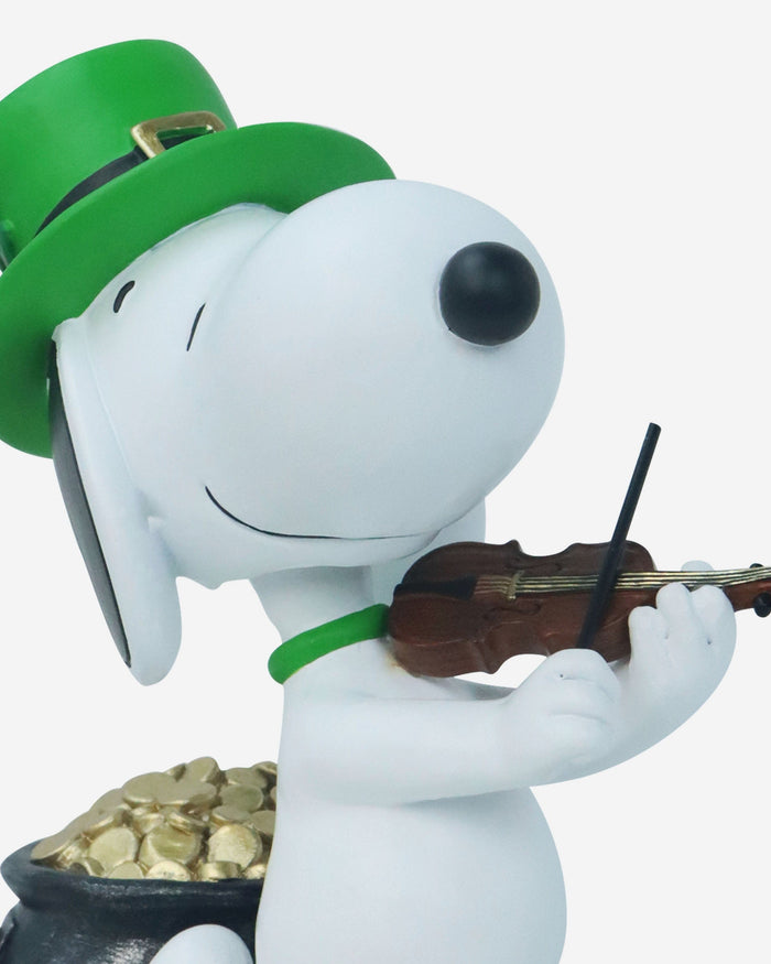 Snoopy Peanuts St Patricks Day Bobblehead FOCO - FOCO.com