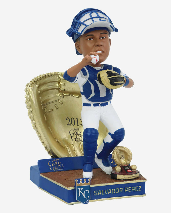 Salvador Perez Kansas City Royals 2013 Gold Glove Bobblehead FOCO - FOCO.com