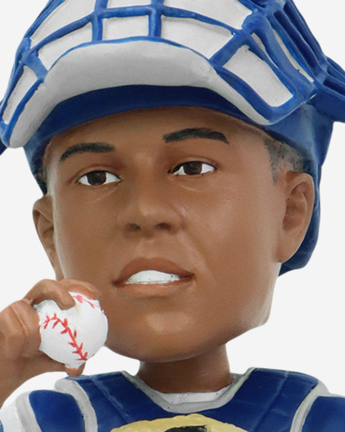 Salvador Perez Kansas City Royals 2013 Gold Glove Bobblehead FOCO - FOCO.com