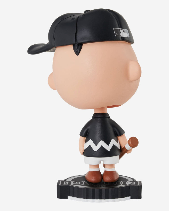Chicago White Sox Charlie Brown Peanuts Bighead Bobblehead FOCO - FOCO.com