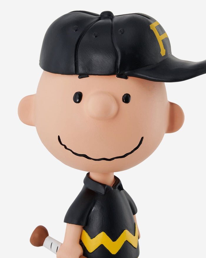 Pittsburgh Pirates Charlie Brown Peanuts Bighead Bobblehead FOCO - FOCO.com