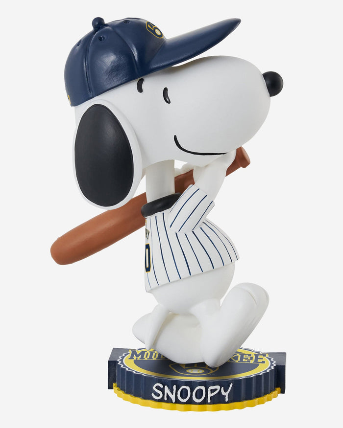 Milwaukee Brewers Snoopy Peanuts Bighead Bobblehead FOCO - FOCO.com