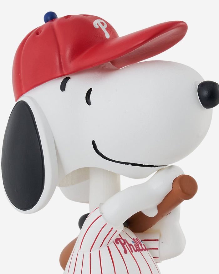 Philadelphia Phillies Snoopy Peanuts Bighead Bobblehead FOCO - FOCO.com