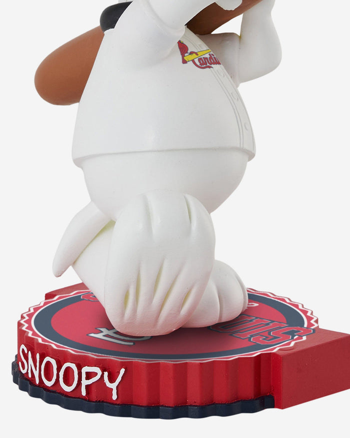 St Louis Cardinals Snoopy Peanuts Bighead Bobblehead FOCO - FOCO.com