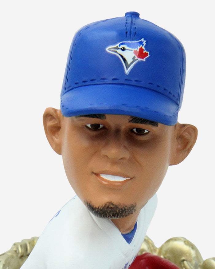 Jose Berrios Toronto Blue Jays 2023 Gold Glove Bobblehead FOCO - FOCO.com