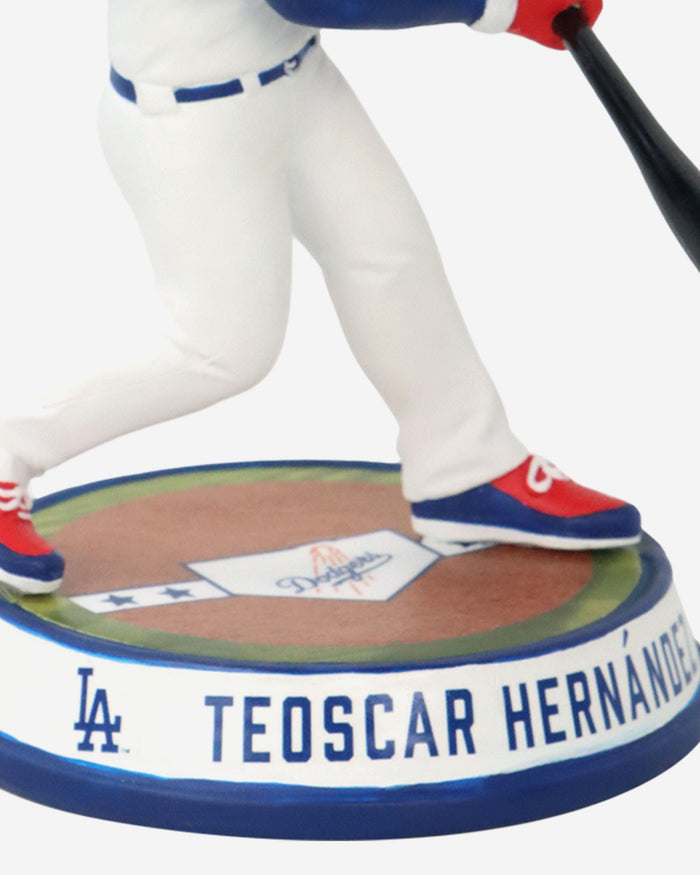 Teoscar Hernandez Los Angeles Dodgers Field Stripe Bighead Bobblehead FOCO - FOCO.com