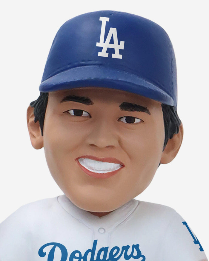 Shohei Ohtani Los Angeles Dodgers Cheese Burger Bobblehead FOCO - FOCO.com