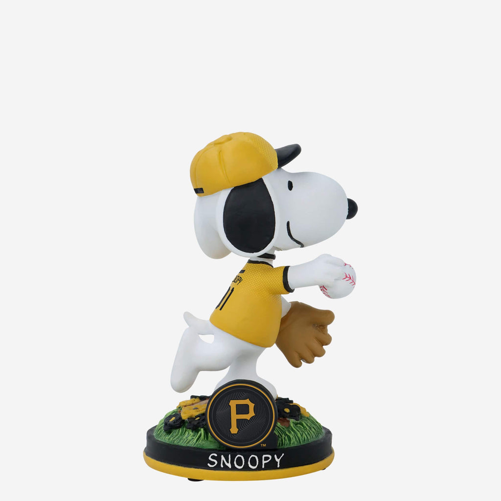 Pittsburgh Pirates Snoopy Peanuts City Connect Bobblehead FOCO - FOCO.com