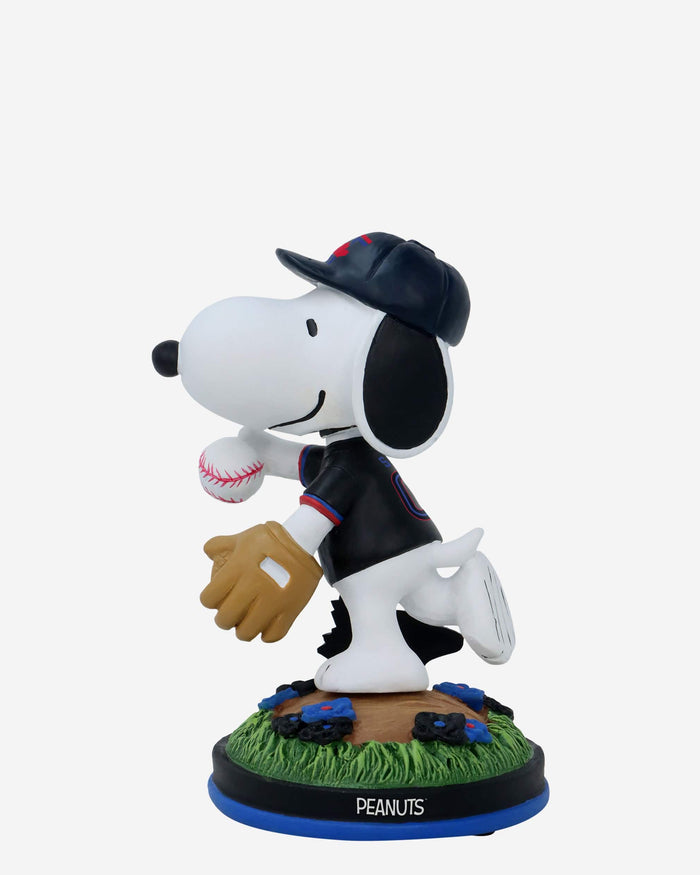 Toronto Blue Jays Snoopy Peanuts City Connect Bobblehead FOCO - FOCO.com