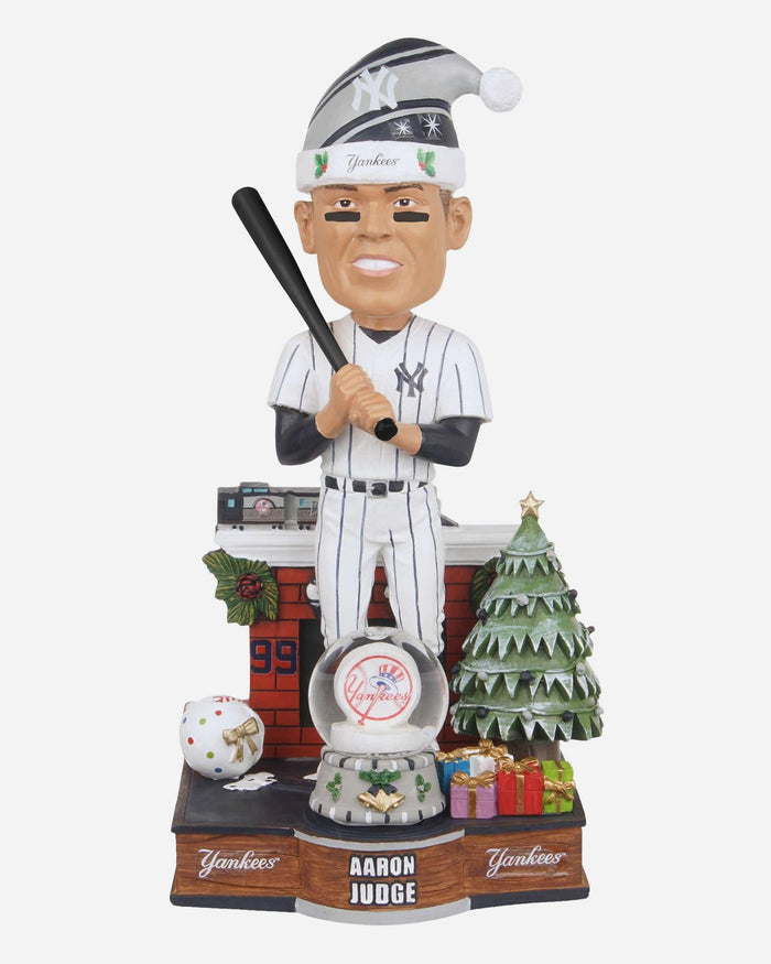 Aaron Judge New York Yankees Snow Globe Bobblehead FOCO - FOCO.com