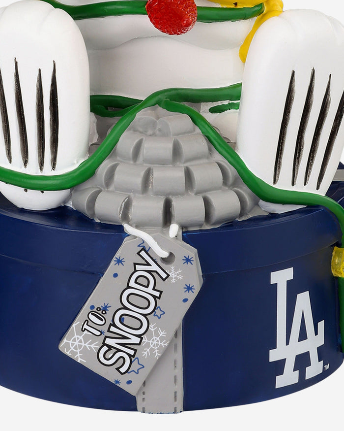 Los Angeles Dodgers Snoopy & Woodstock Peanuts Christmas Light Up Bobblehead FOCO - FOCO.com