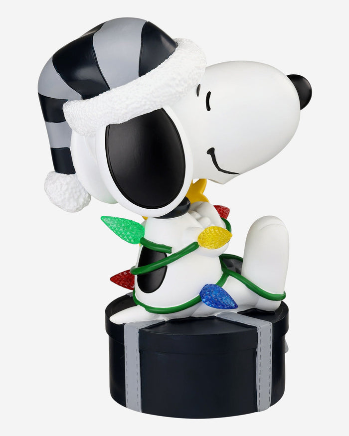 New York Yankees Snoopy & Woodstock Peanuts Christmas Light Up Bobblehead FOCO - FOCO.com