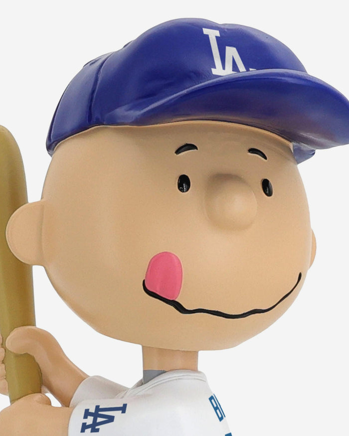 Los Angeles Dodgers Charlie Brown Peanuts Batting Bighead Bobblehead FOCO - FOCO.com