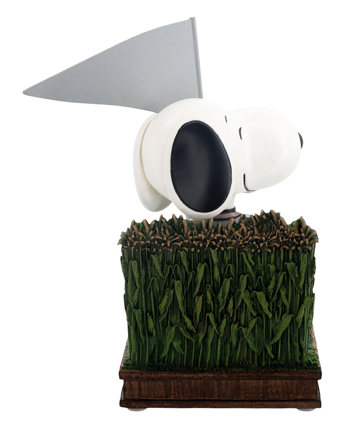 Philadelphia Phillies Snoopy Peanuts 2026 Dyersville Cornfield Mini Bobblehead FOCO - FOCO.com