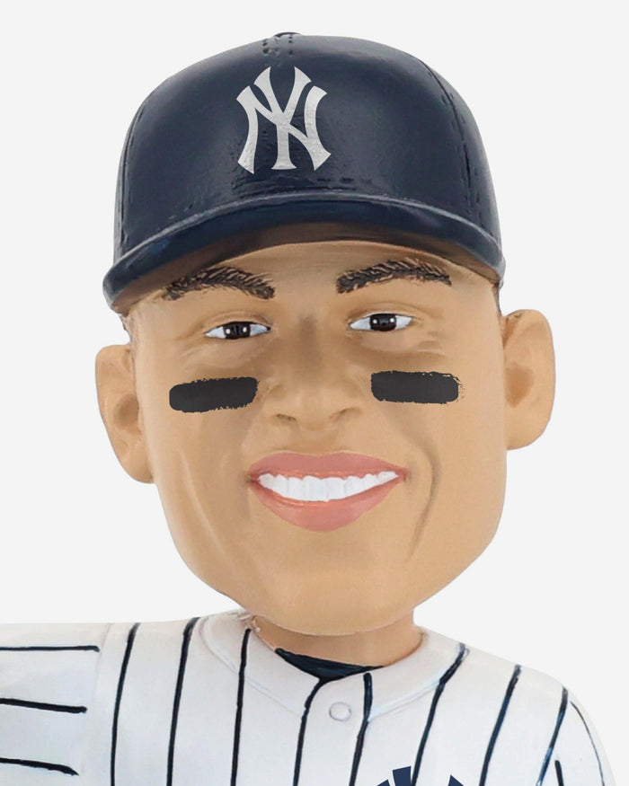 Aaron Judge New York Yankees New Years Eve Bobblehead FOCO - FOCO.com