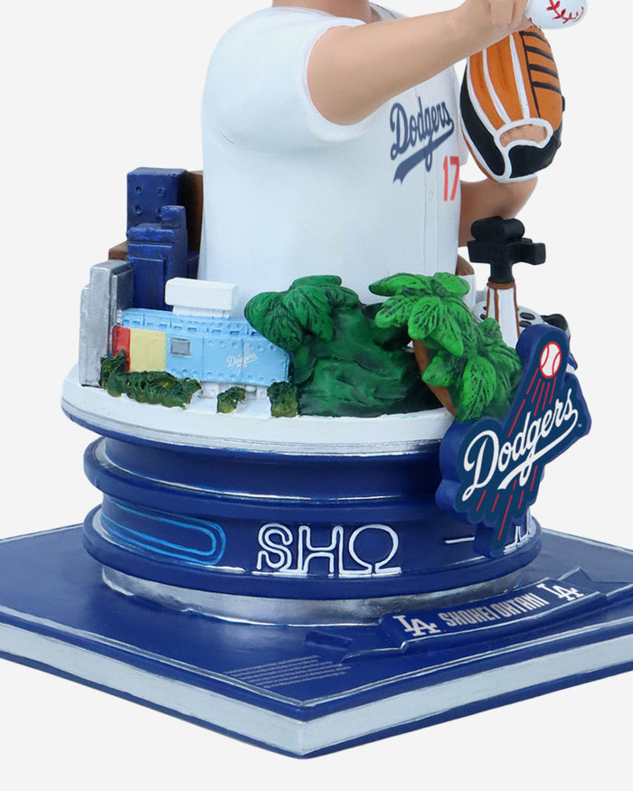 Shohei Ohtani Los Angeles Dodgers Bust Bighead Bobblehead FOCO - FOCO.com