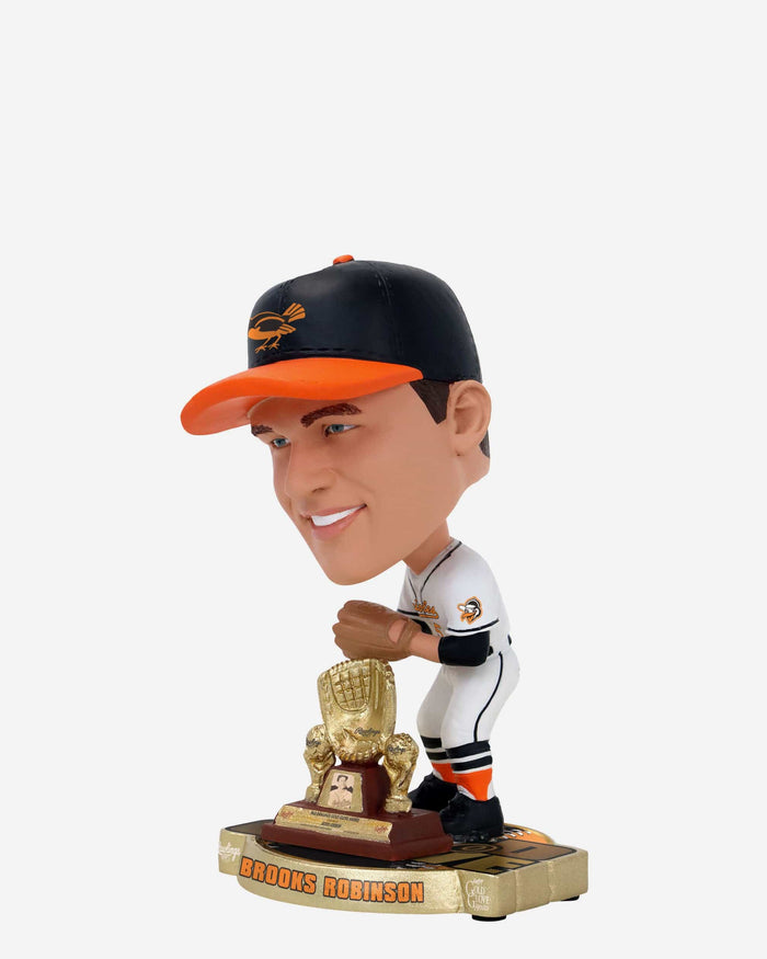 Brooks Robinson Baltimore Orioles 1960 Gold Glove Mini Bighead Bobblehead FOCO - FOCO.com