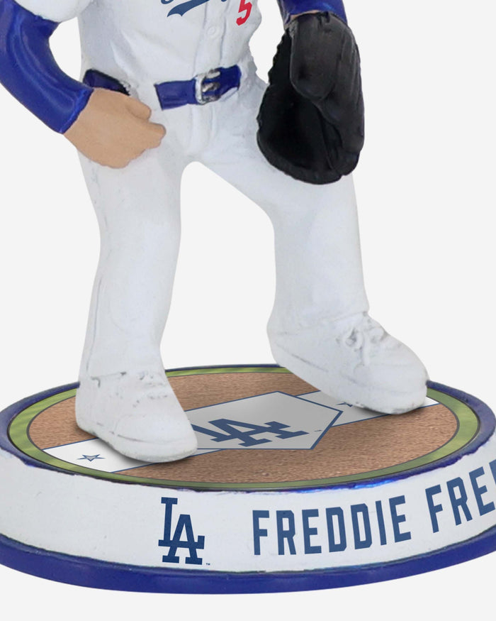 Freddie Freeman Los Angeles Dodgers Field Stripe Mini Bighead Bobblehead FOCO - FOCO.com