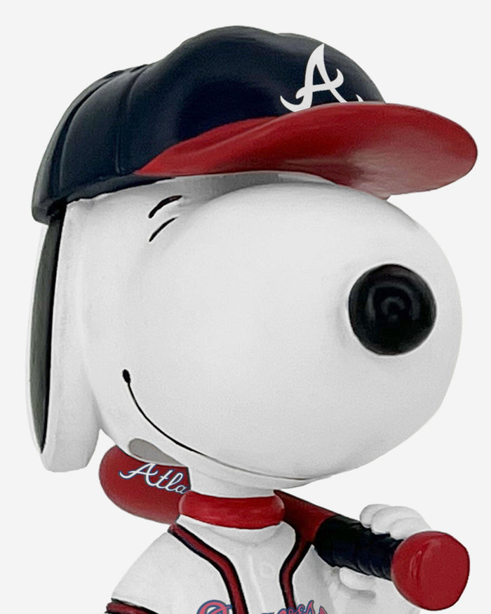 Atlanta Braves Snoopy Peanuts Mini Bighead Bobblehead FOCO - FOCO.com