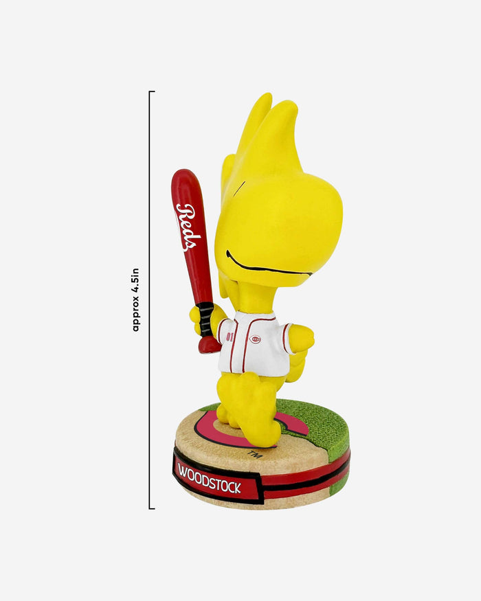 Cincinnati Reds Woodstock Peanuts Mini Bighead Bobblehead FOCO - FOCO.com