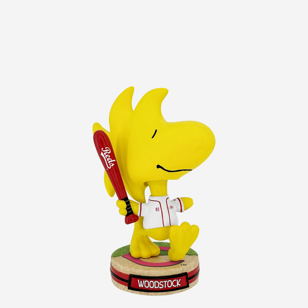 Cincinnati Reds Woodstock Peanuts Mini Bighead Bobblehead FOCO - FOCO.com