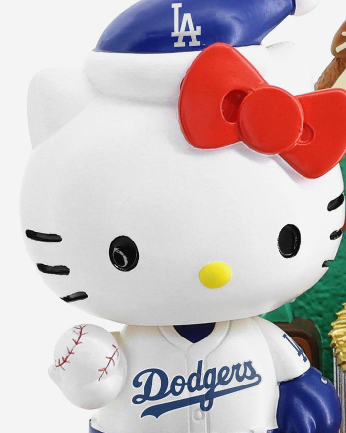 Hello Kitty Los Angeles Dodgers 2025 World Series Back to Back Champions Christmas Mini Bobblehead Scene FOCO - FOCO.com