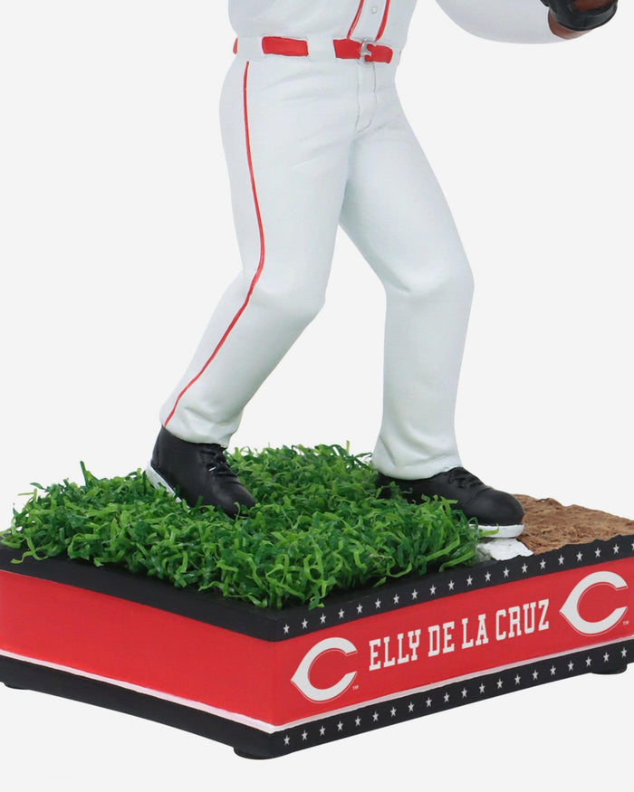 Elly De La Cruz Cincinnati Reds Field Star Bobblehead FOCO - FOCO.com