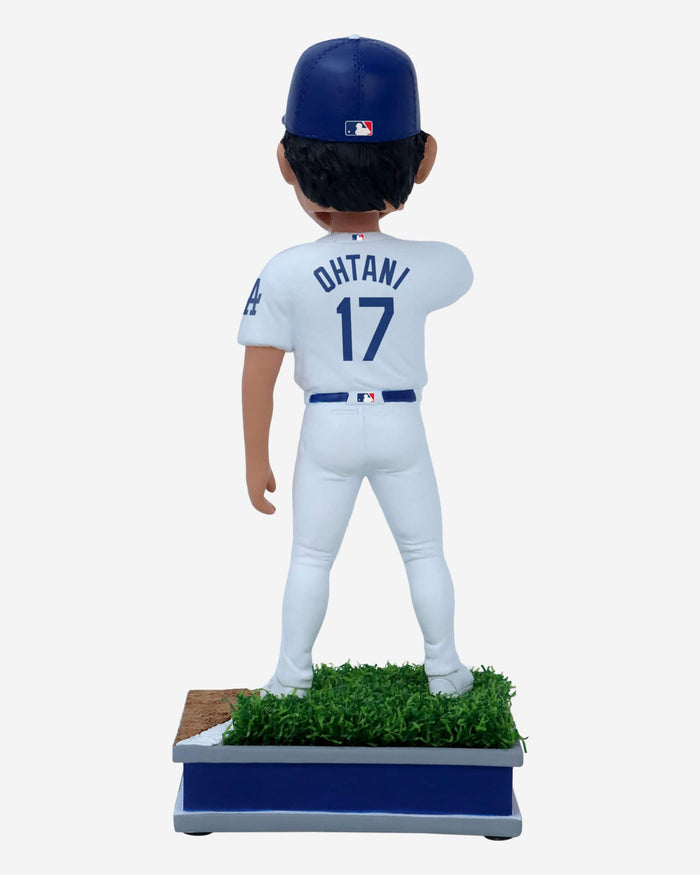 Shohei Ohtani Los Angeles Dodgers Field Star Bobblehead FOCO - FOCO.com