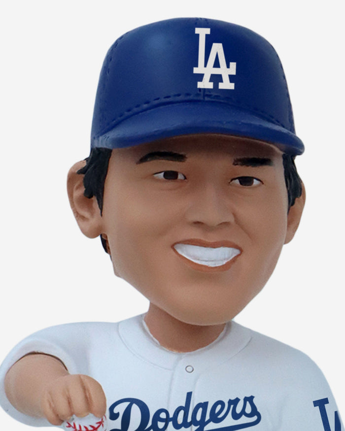 Shohei Ohtani Los Angeles Dodgers Field Star Bobblehead FOCO - FOCO.com