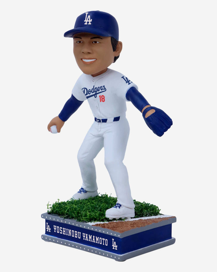 Yoshinobu Yamamoto Los Angeles Dodgers Field Star Bobblehead FOCO - FOCO.com