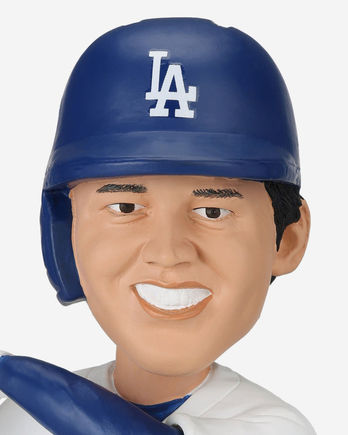 Shohei Ohtani Los Angeles Dodgers Legendary Number 17 Bobblehead FOCO - FOCO.com