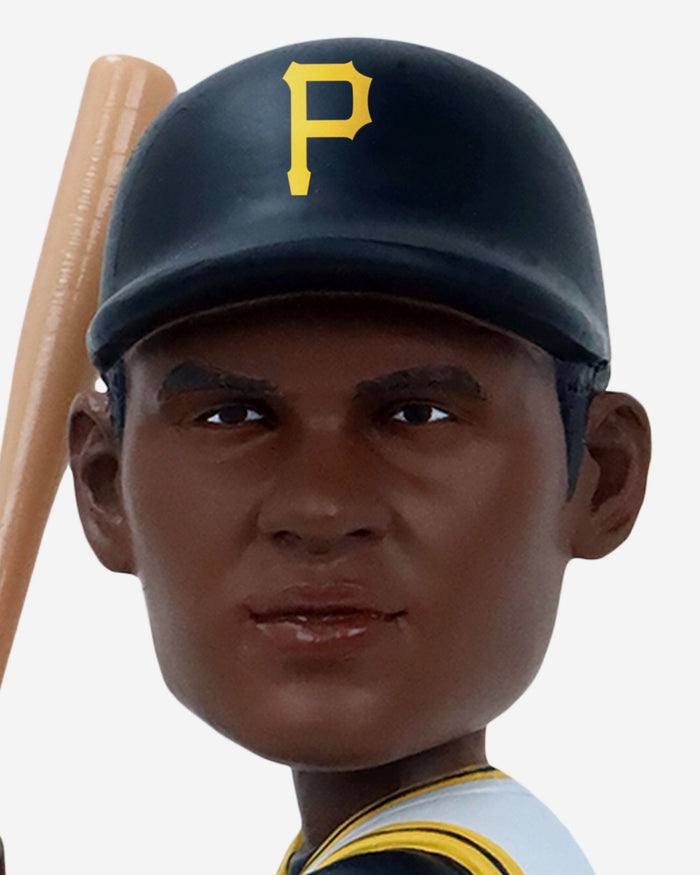 Roberto Clemente Pittsburgh Pirates Legendary Number 21 Bobblehead FOCO - FOCO.com