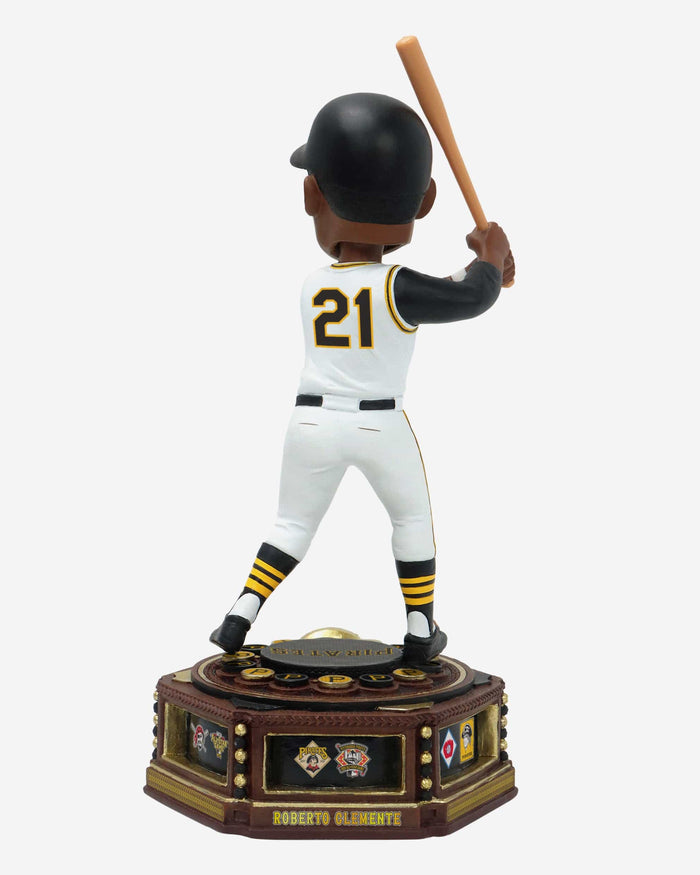 Roberto Clemente Pittsburgh Pirates Patch Collection Bobblehead FOCO - FOCO.com