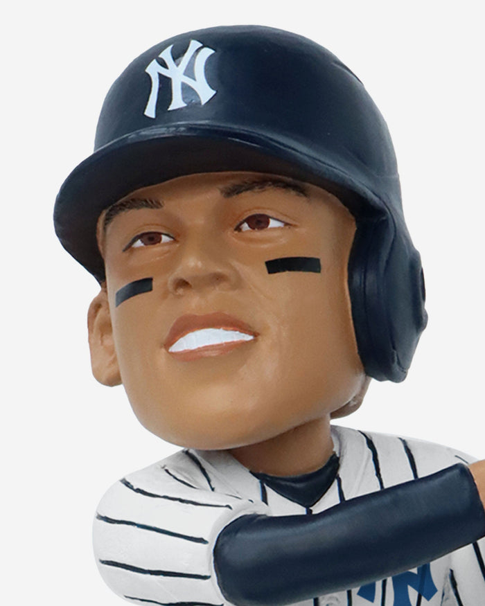 Aaron Judge New York Yankees All Rise Sports Illustrated Cover Bobblehead FOCO - FOCO.com