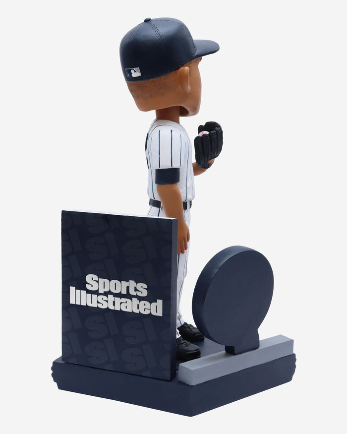 Mariano Rivera New York Yankees Sports Illustrated Cover Bobblehead FOCO - FOCO.com