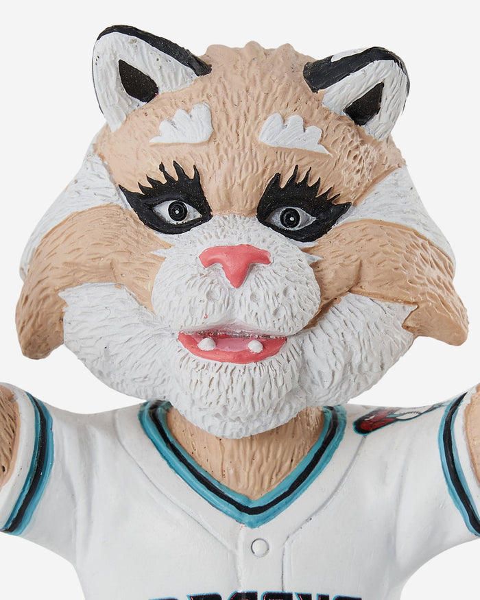 D Baxter the Bobcat Arizona Diamondbacks Magnetic Stadium Base Mascot Bobblehead FOCO - FOCO.com