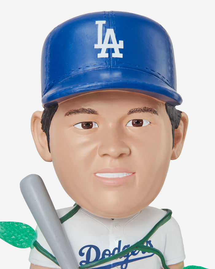 Shohei Ohtani Los Angeles Dodgers Holiday Lights Bobblehead FOCO - FOCO.com