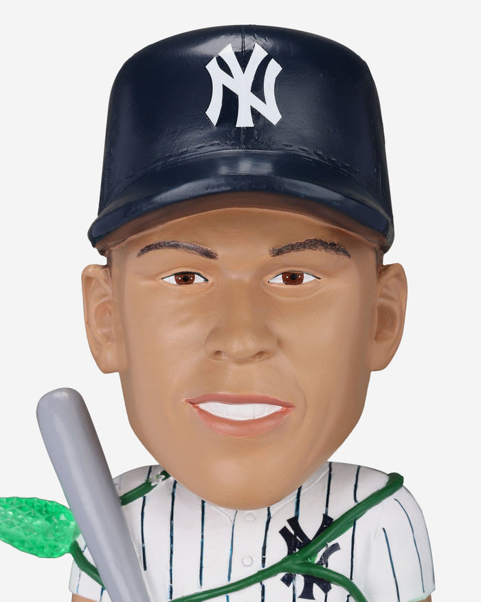 Aaron Judge New York Yankees Holiday Lights Bobblehead FOCO - FOCO.com