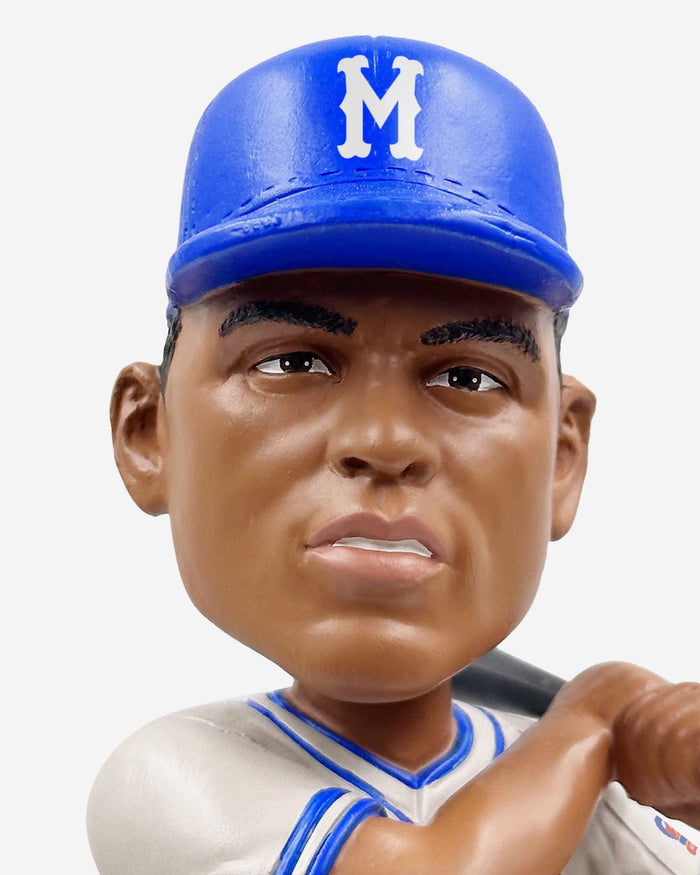 Roberto Clemente Montreal Royals Minor League Bobblehead FOCO - FOCO.com